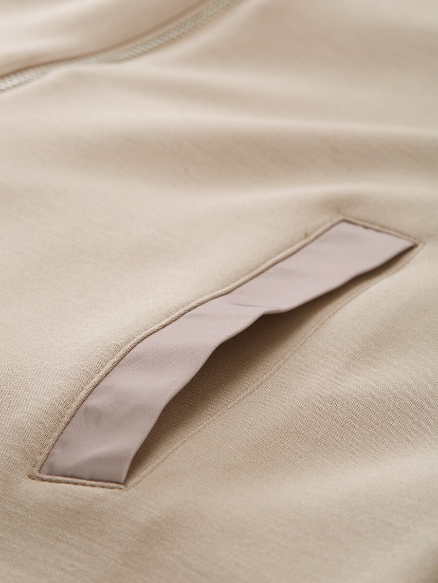 kapuzenpullover-jacke aus scuba-gewebe