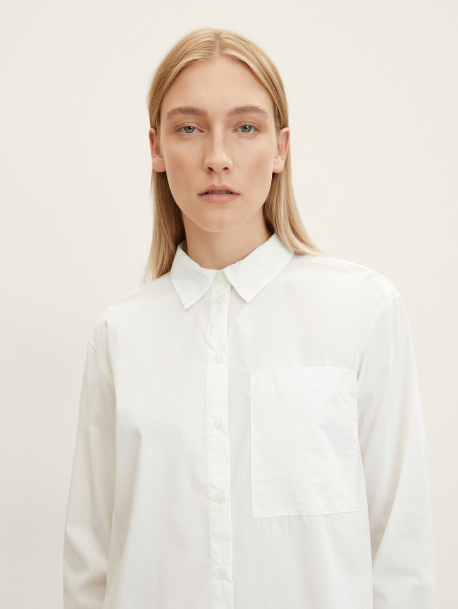 bluse mit aufgesetzter brusttasche