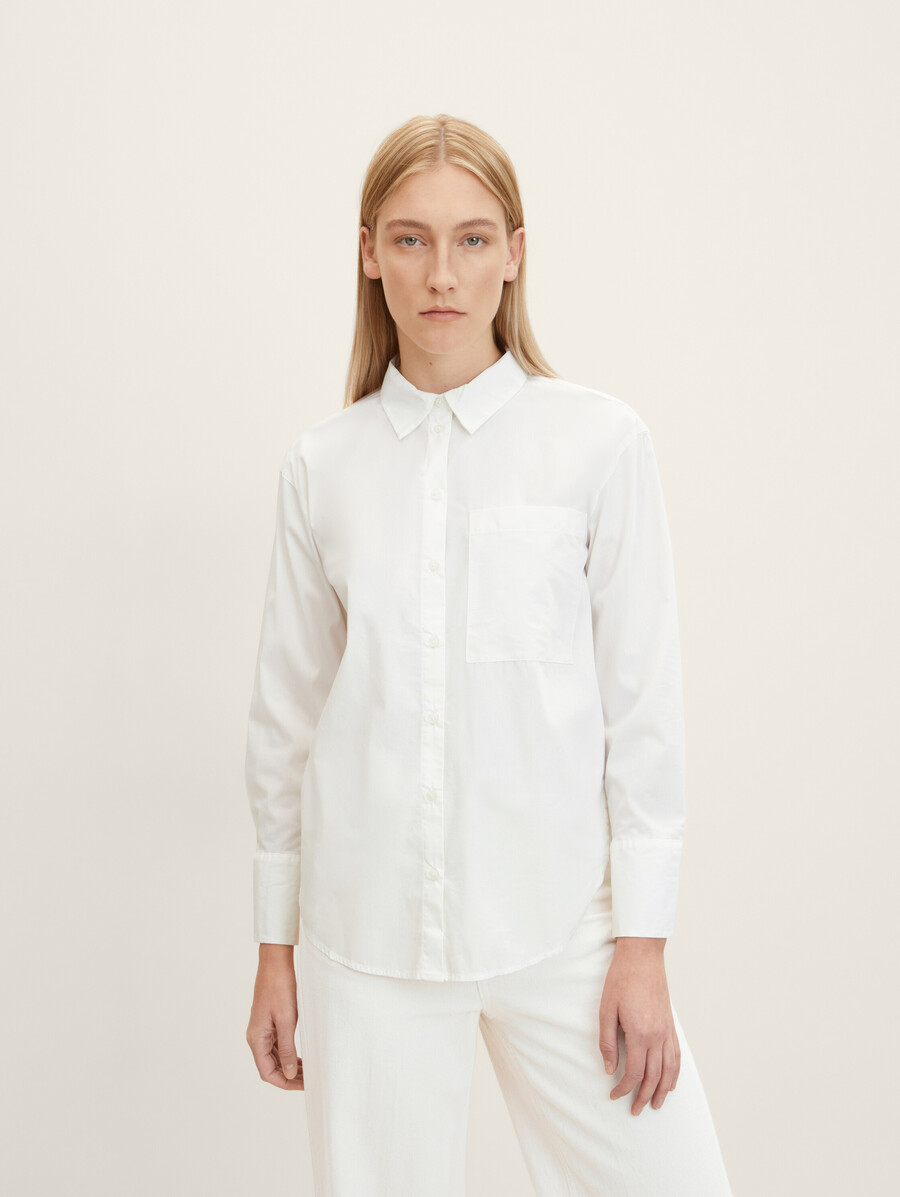 bluse mit aufgesetzter brusttasche