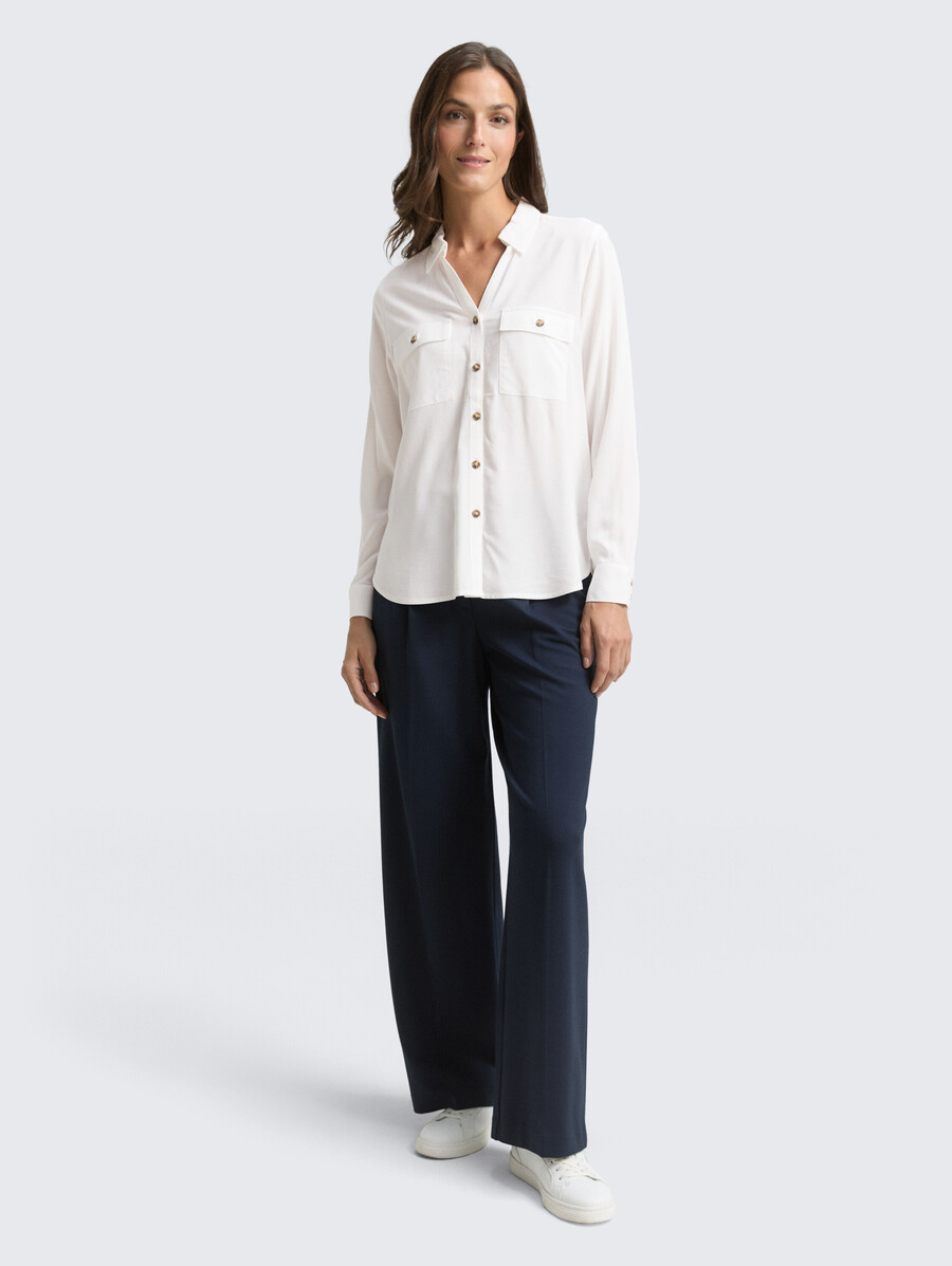bluse mit brusttaschen