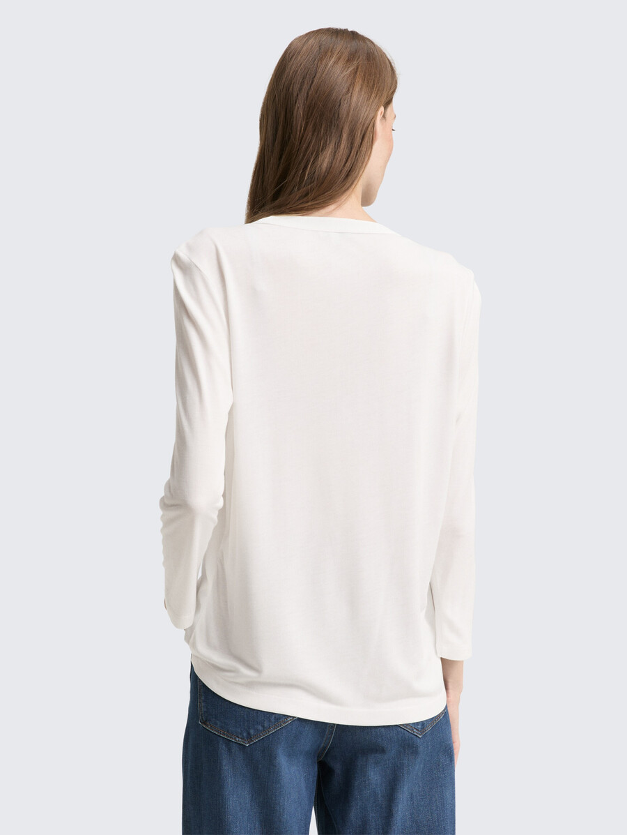 henley-langarmhemd aus einem materialmix