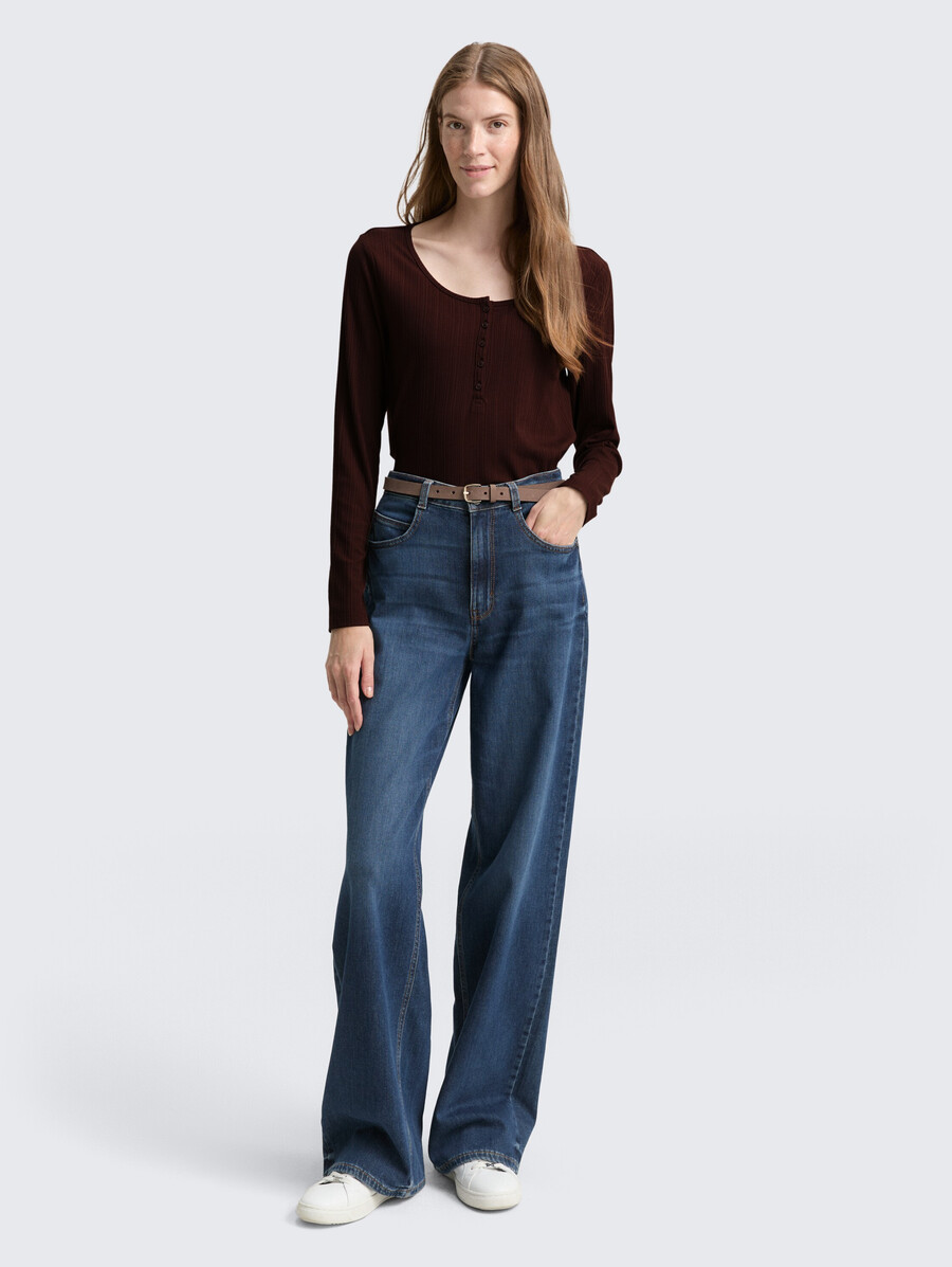 schmal geschnittenes henley-langarmhemd