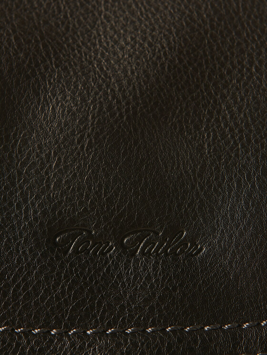 ttlari schultertasche mit quastenverzierung