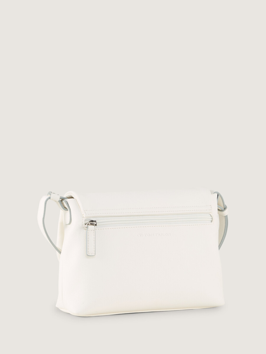 ttrosabel m schultertasche mit Überschlag und geprägtem logo