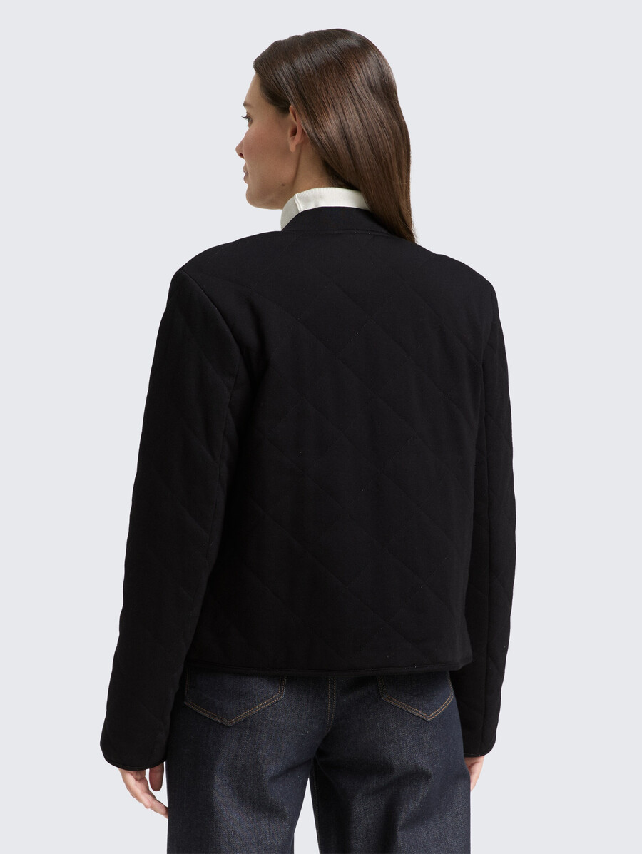 steppjacke mit glitzereffekt