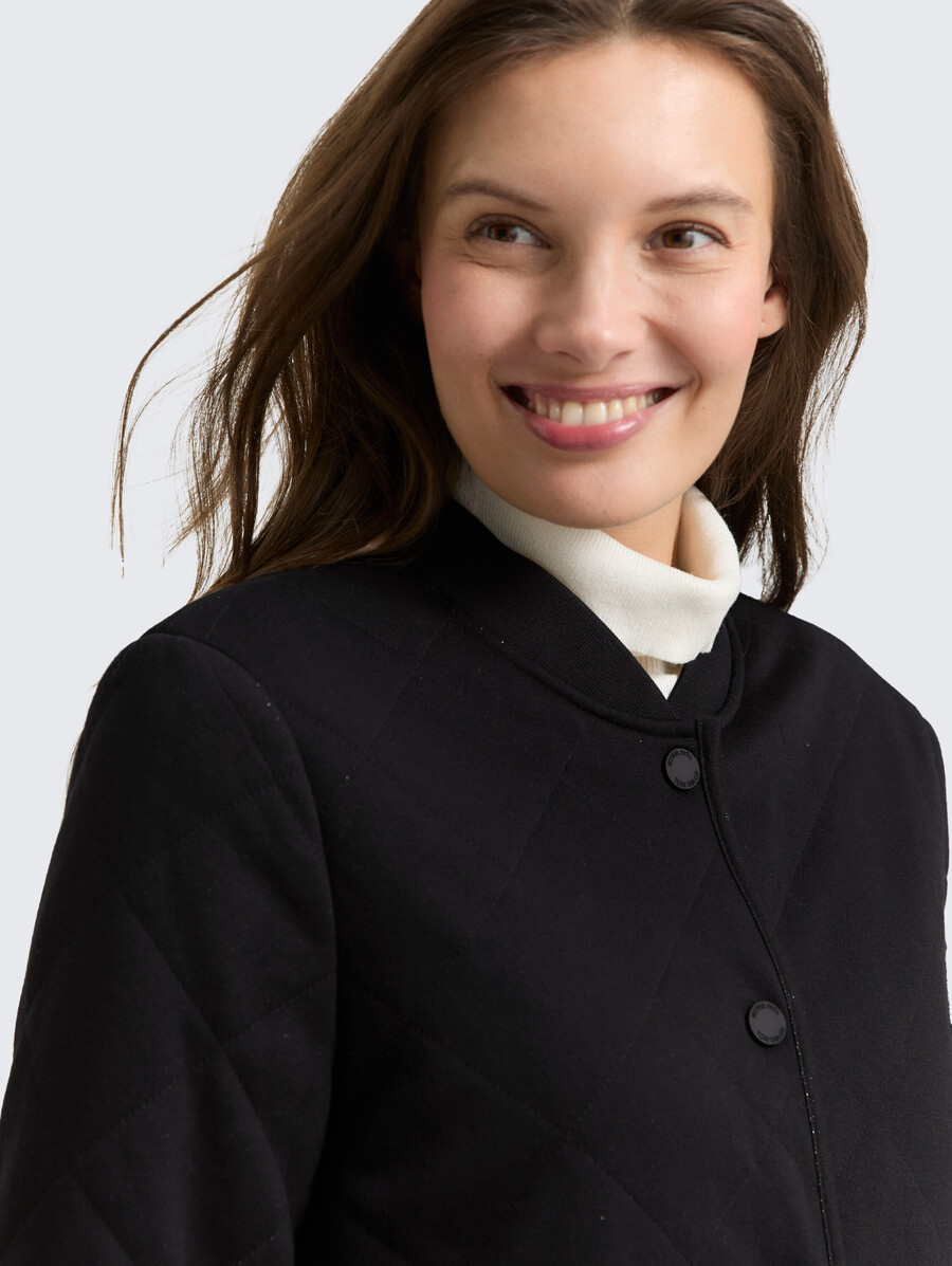 steppjacke mit glitzereffekt