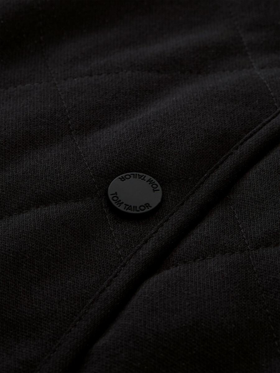 steppjacke mit glitzereffekt