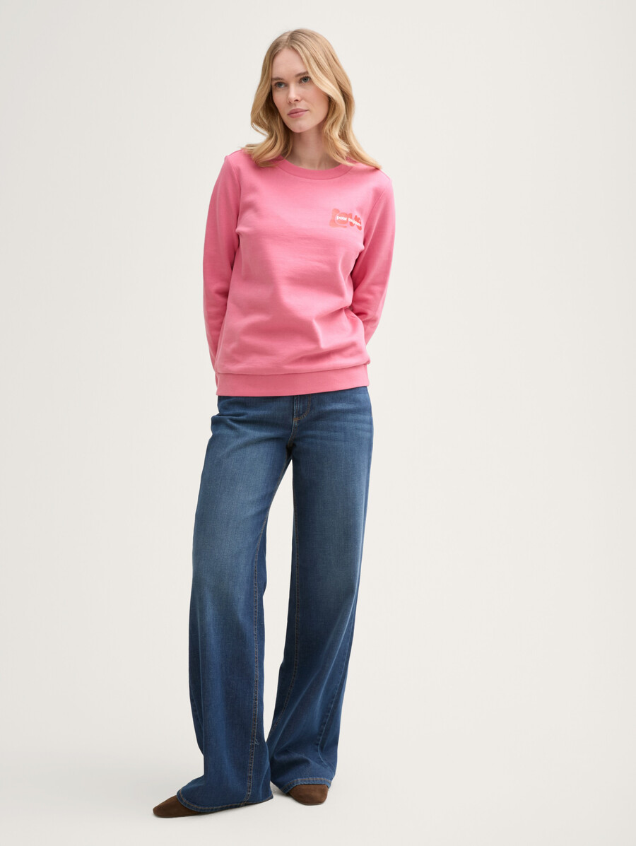 locker geschnittenes sweatshirt mit aufdruck