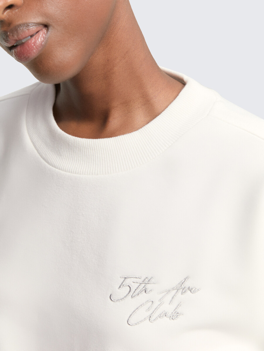 sweatshirt mit glitzerstickerei