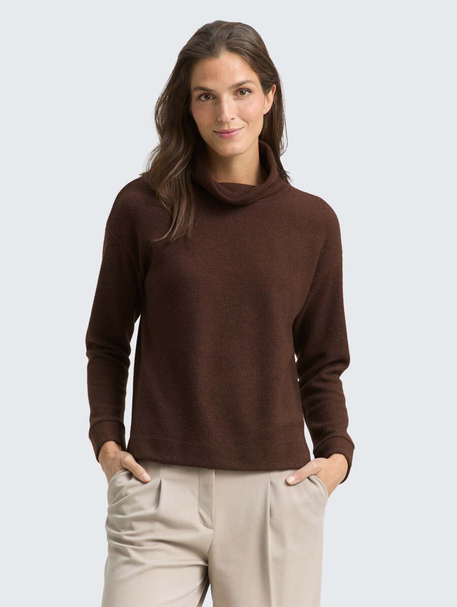 locker geschnittenes sweatshirt mit rollkragen