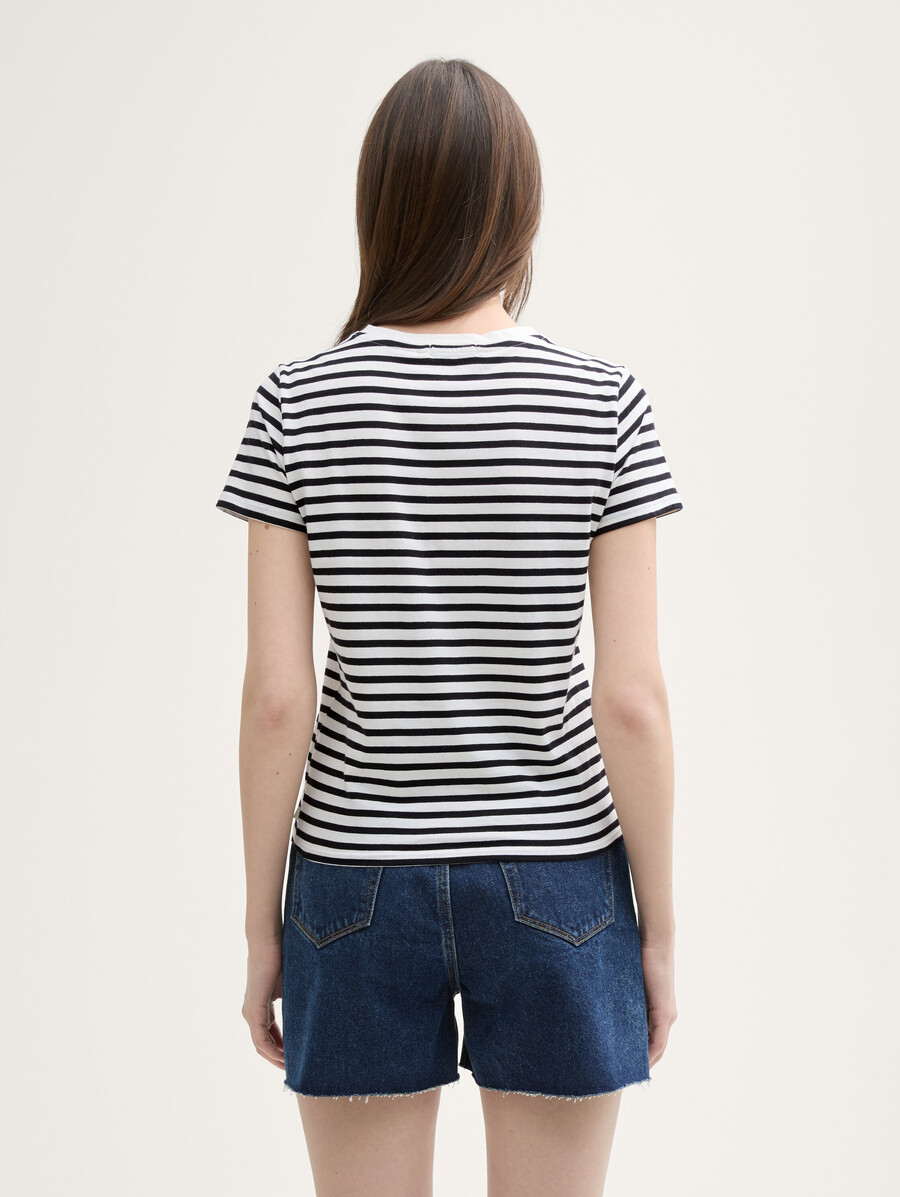 t-shirt mit streifenmuster