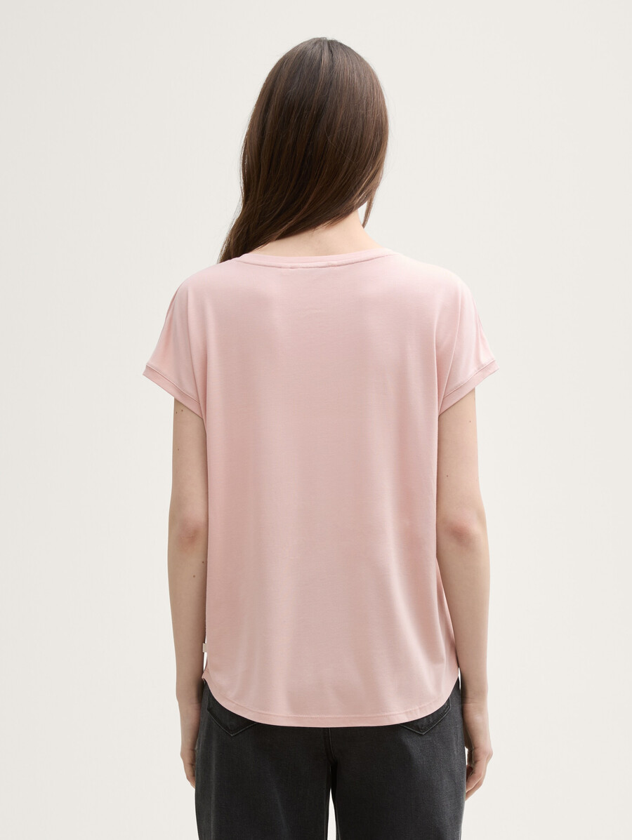 locker geschnittenes t-shirt mit v-ausschnitt