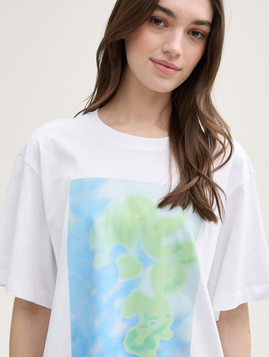 Übergroßes t-shirt mit aufdruck