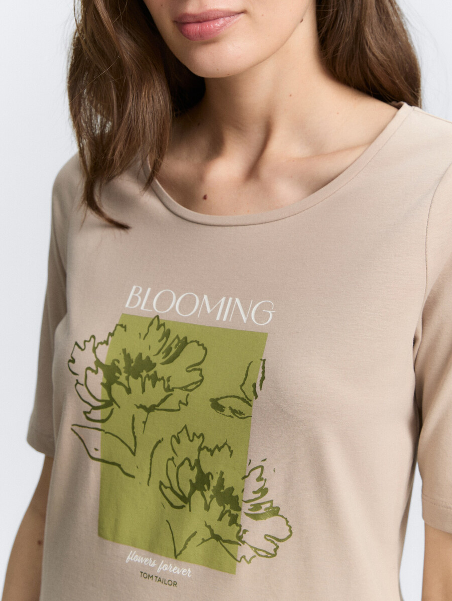 t-shirt mit aufdruck