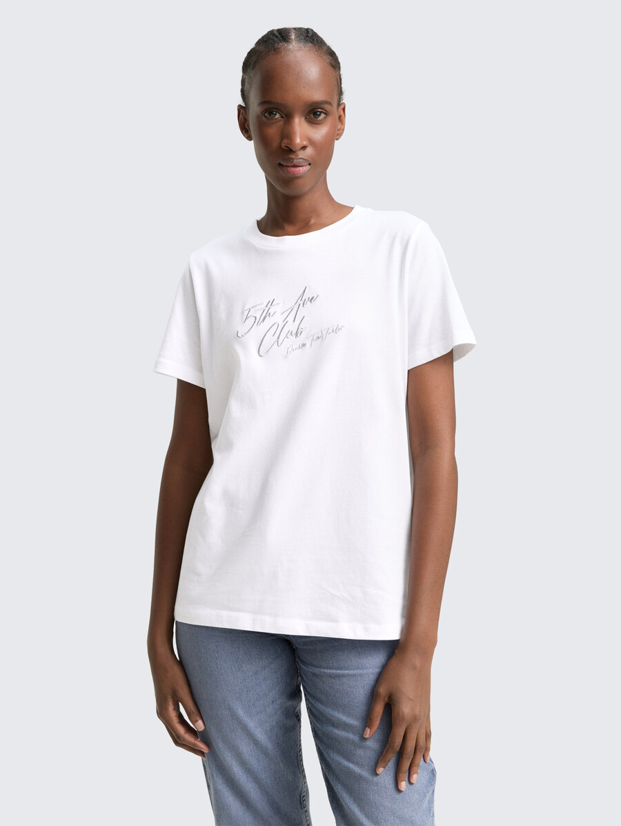 locker geschnittenes t-shirt mit glitzerstickerei