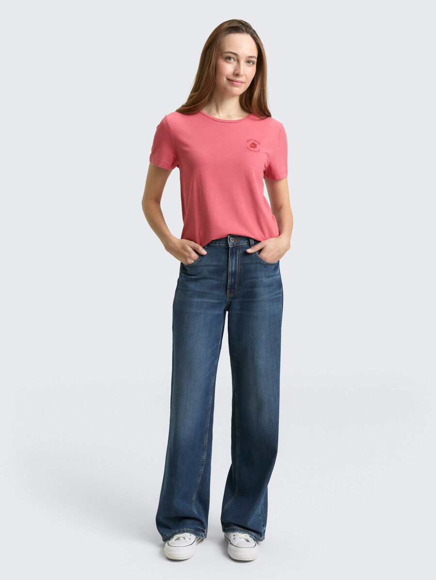 t-shirt mit blumenstickerei