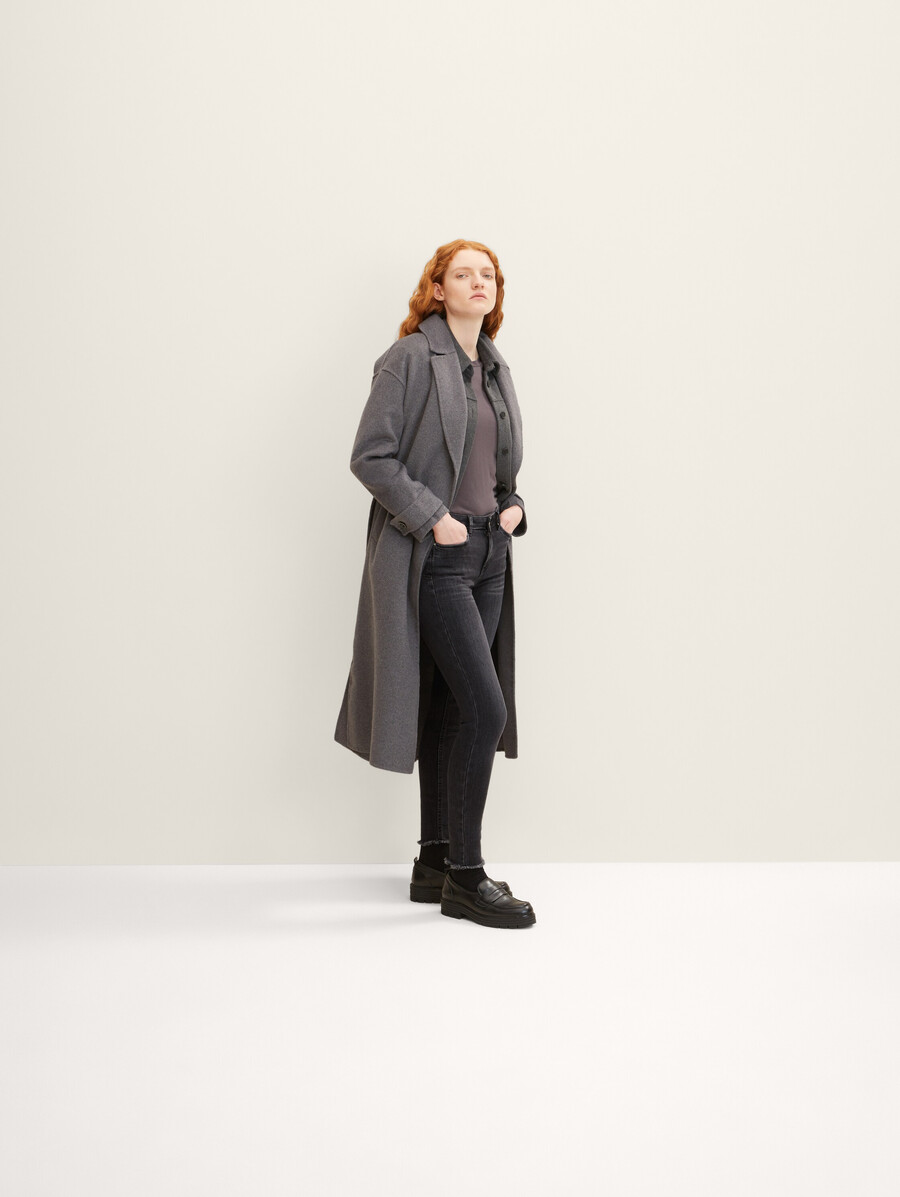 ttjona extra enge knöcheljeans