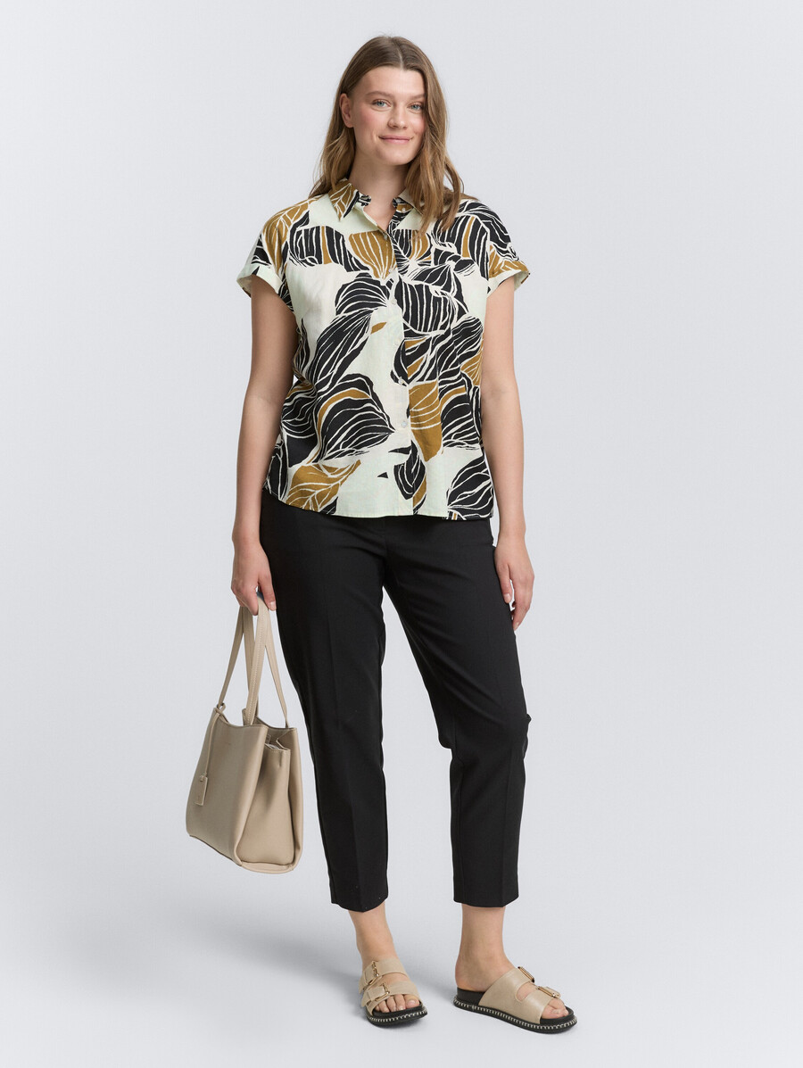 plus size – locker geschnittene bluse mit leinenanteil
