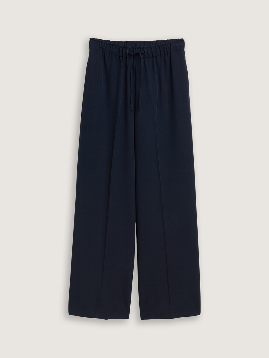weit geschnittene hose