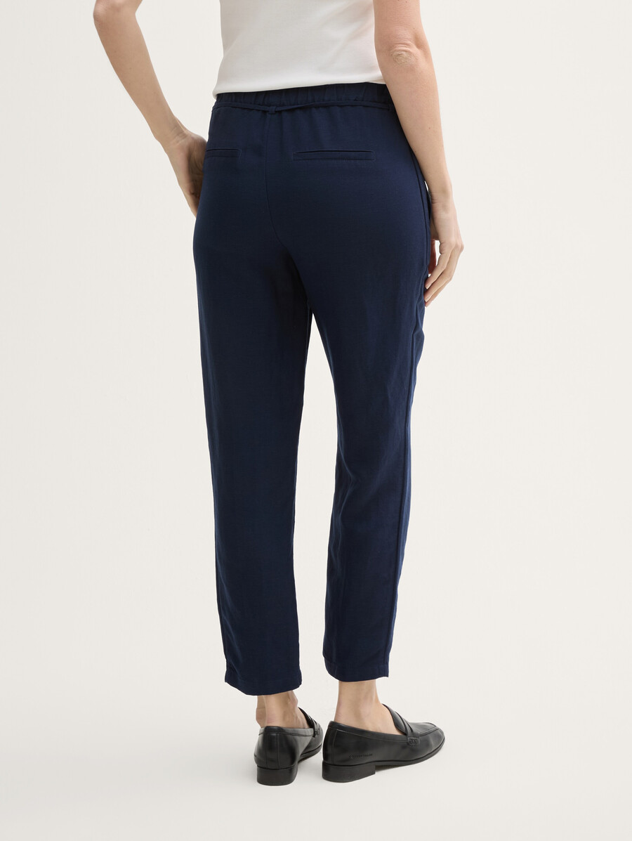 locker sitzende schmale hose mit leinenanteil
