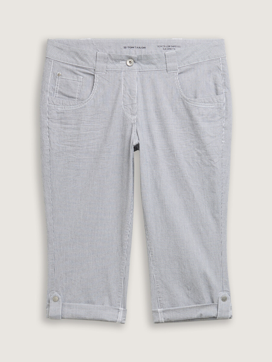 schmal zulaufende locker sitzende caprihose