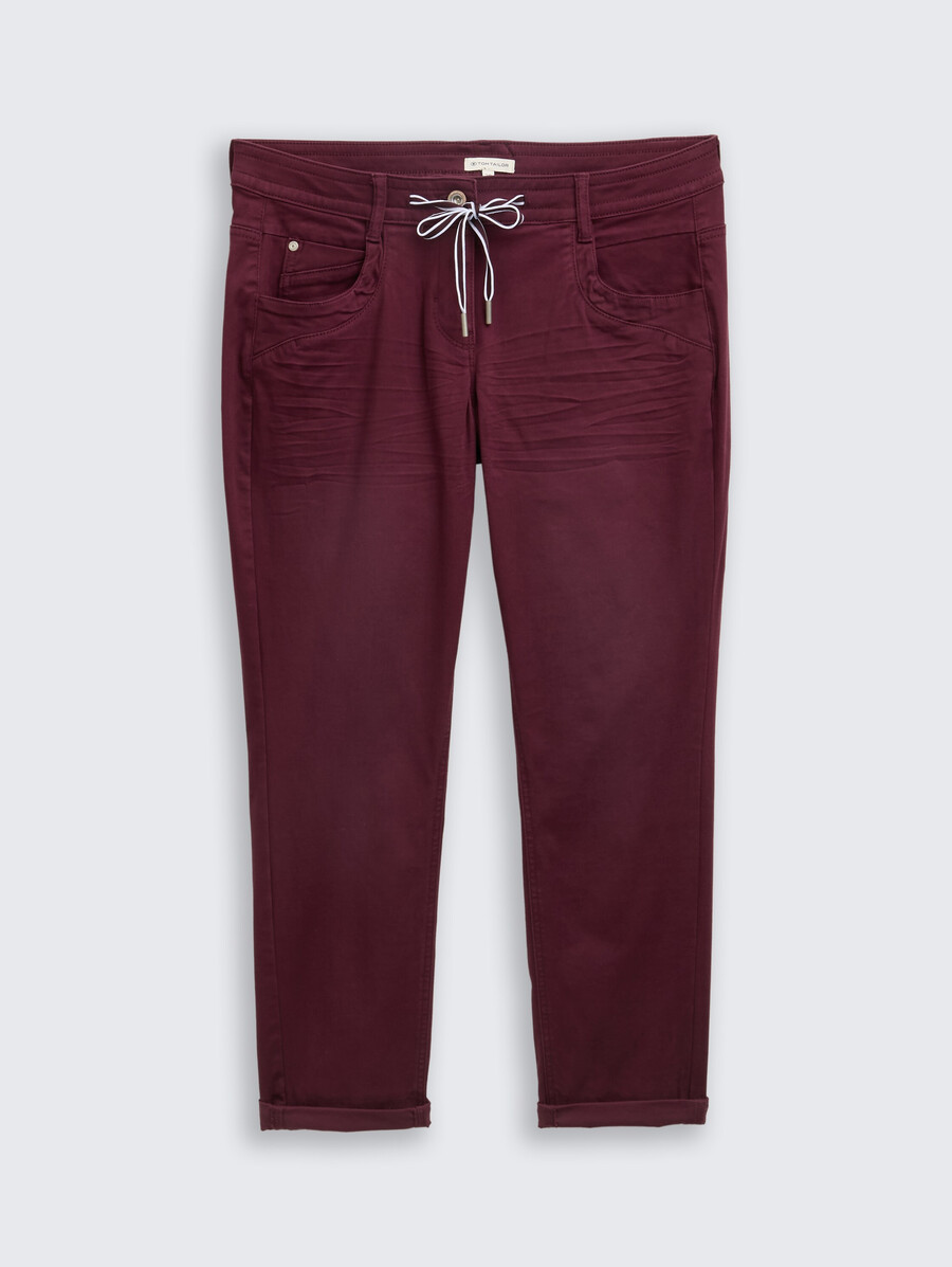 schmal zulaufende locker sitzende hose