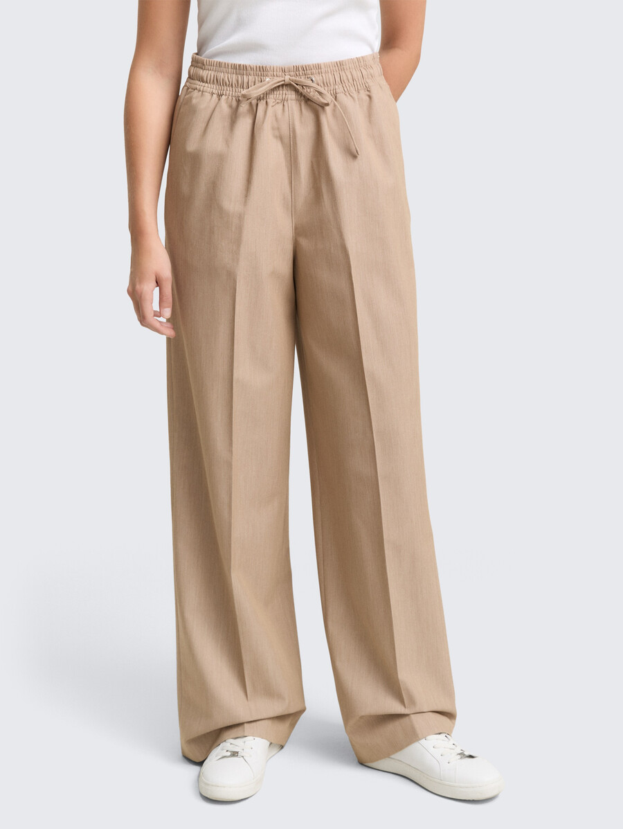 weit geschnittene hose mit kordelzug