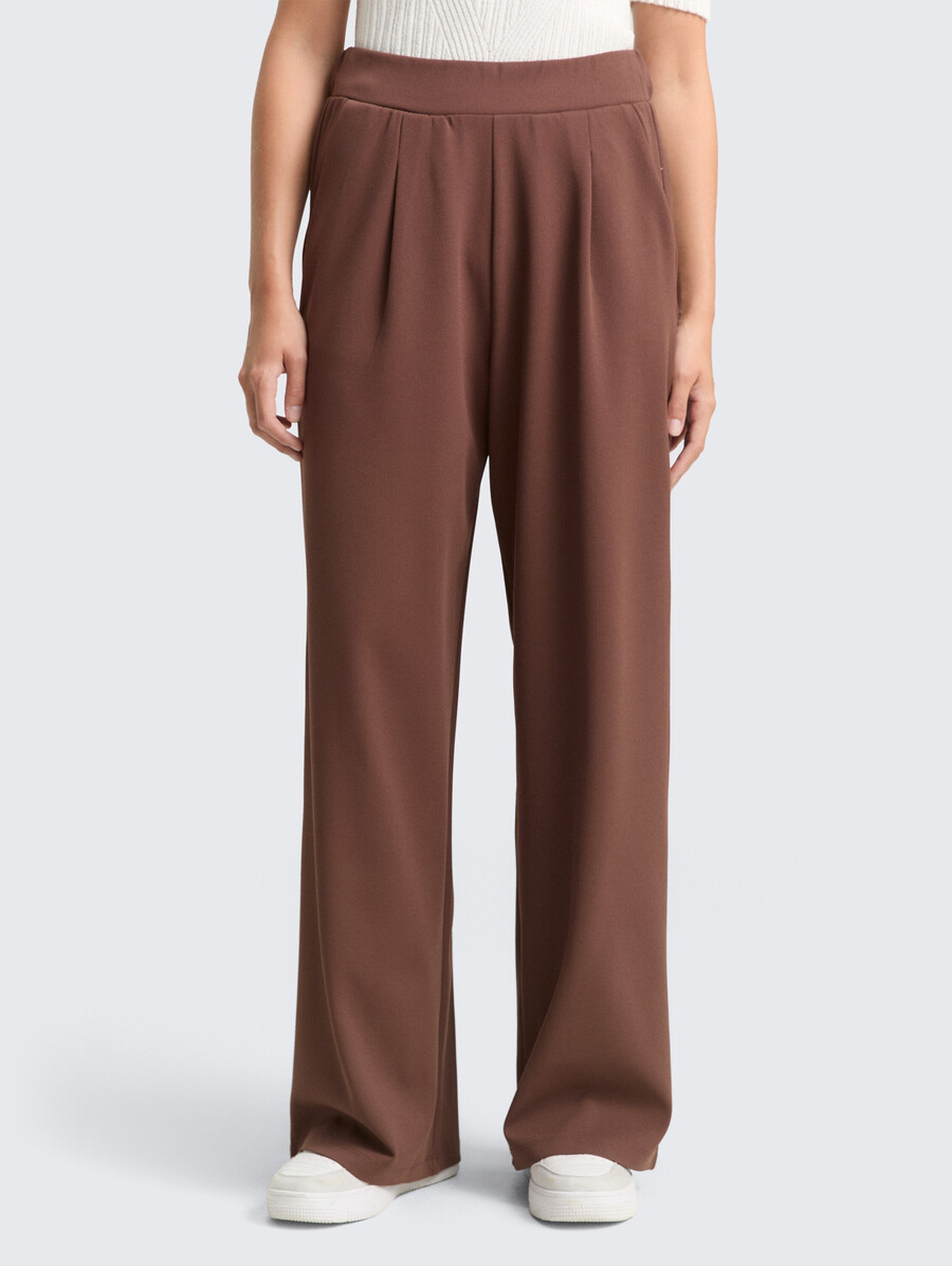 weit geschnittene hose