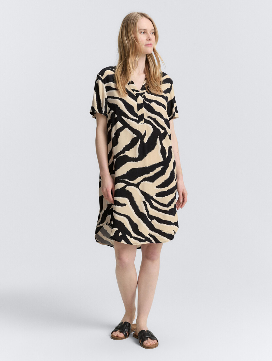 viskosekleid