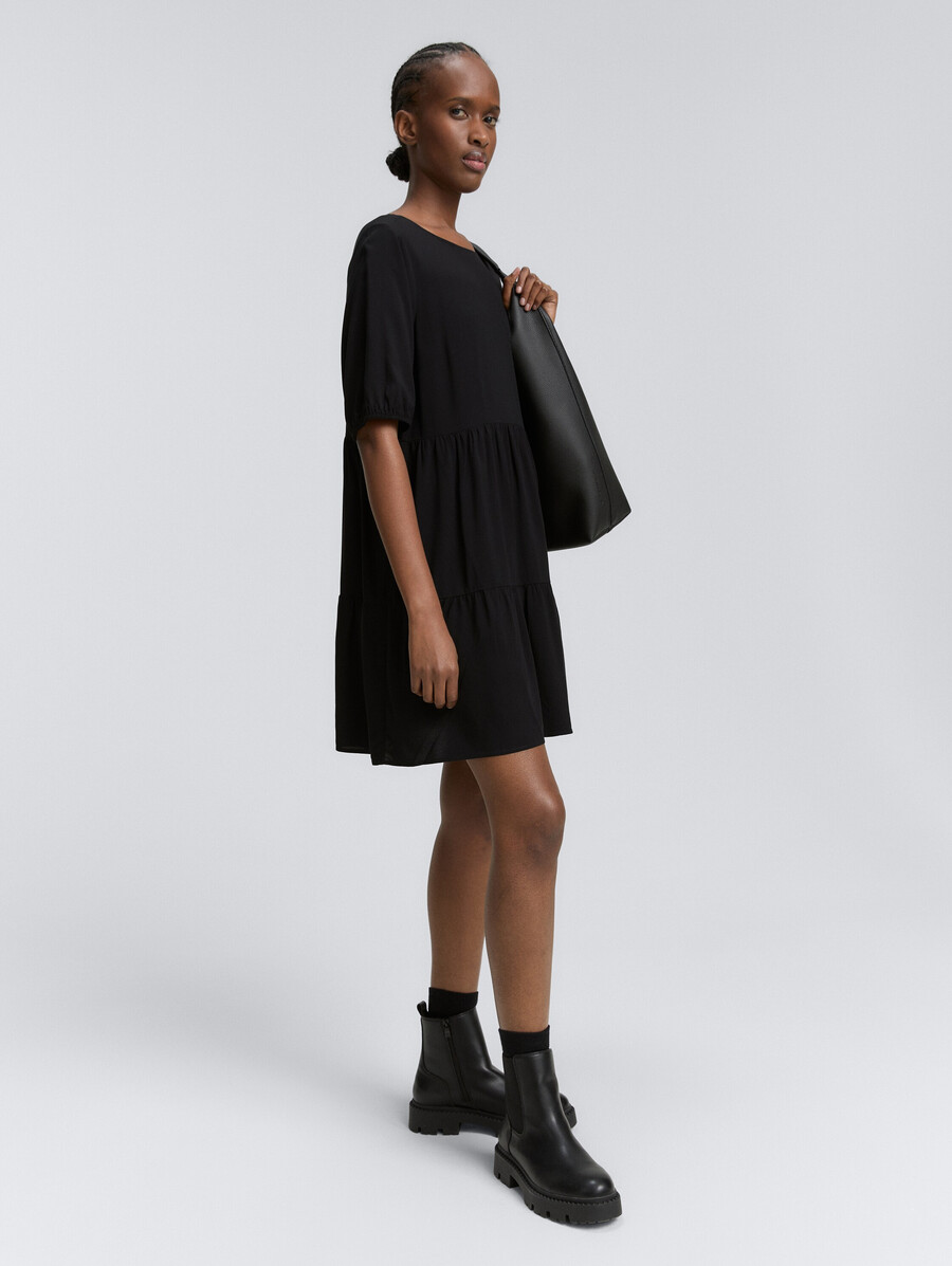 minikleid mit volants