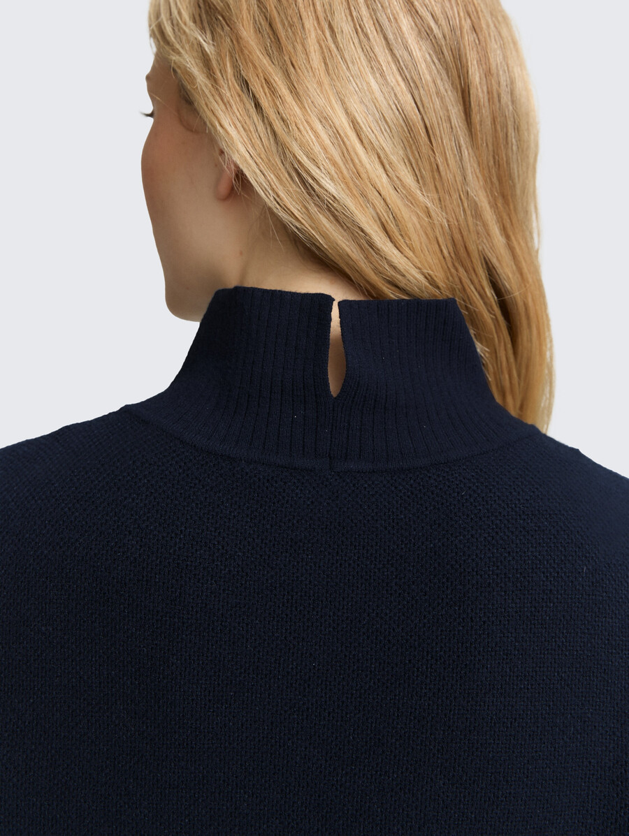 strickkleid mit stehkragen