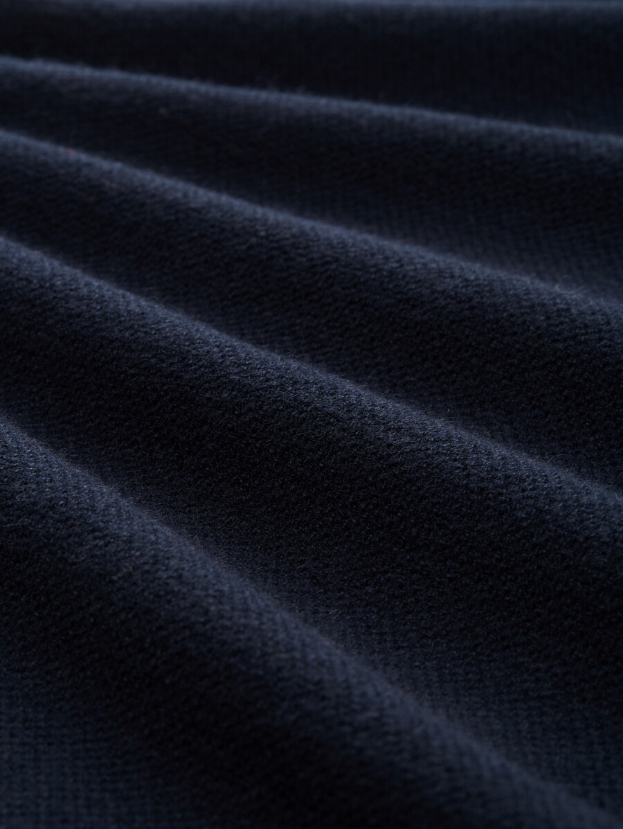 strickkleid mit stehkragen