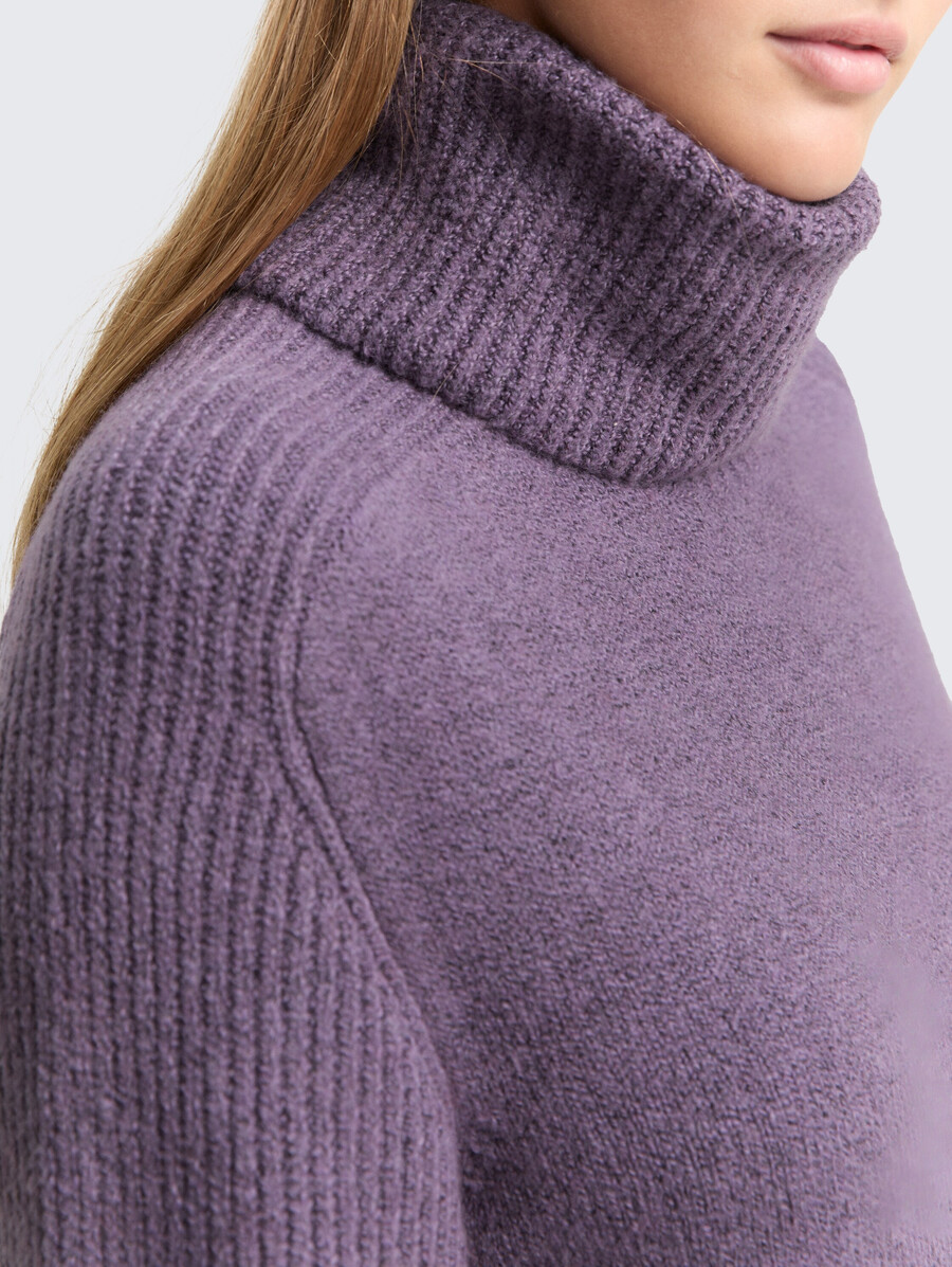 minikleid mit rollkragen