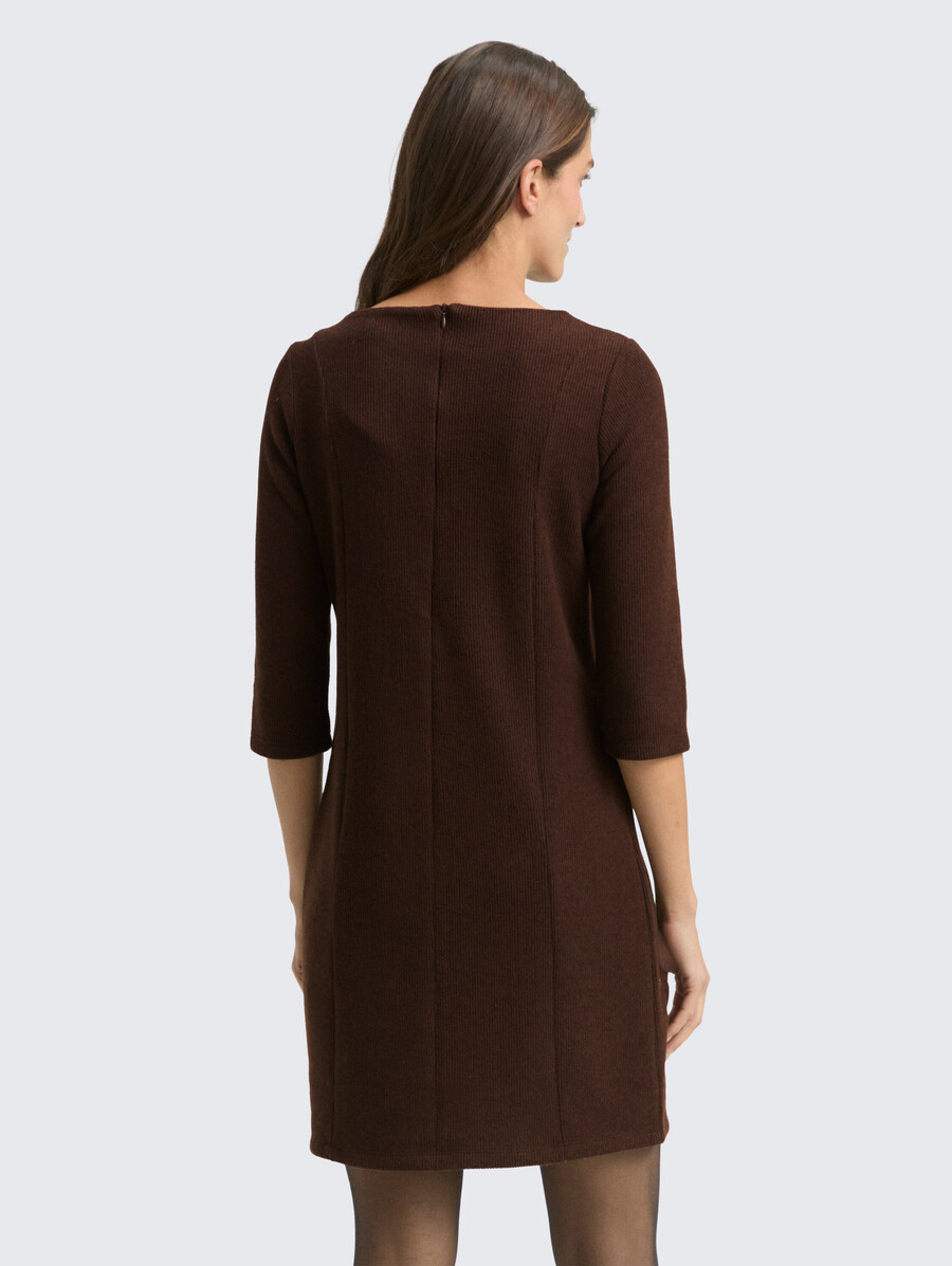 gemütliches kleid mit 34-Ärmeln