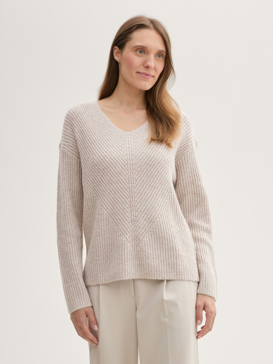strickpullover mit v-ausschnitt