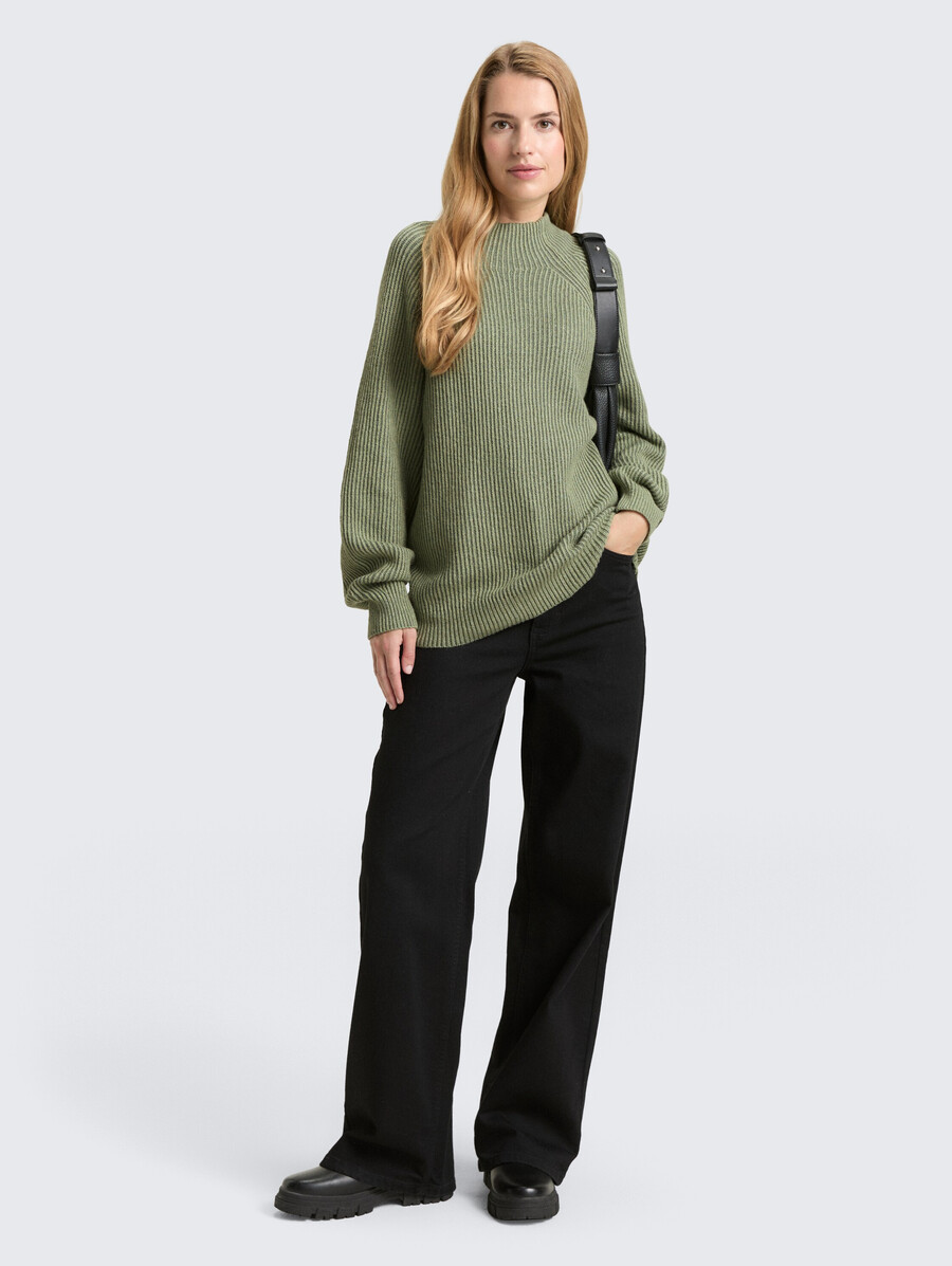 gerippter pullover mit stehkragen