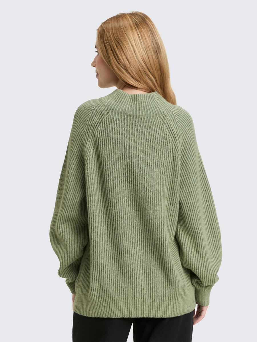 gerippter pullover mit stehkragen