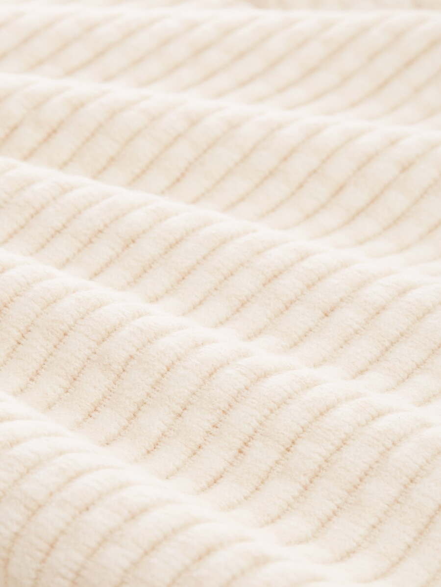 strickpullover mit stehkragen