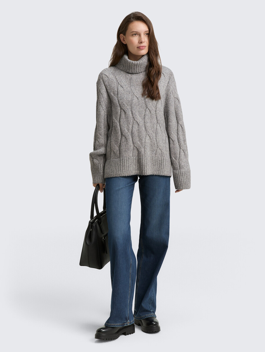 rollkragenpullover mit zopfmuster