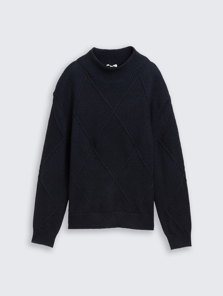 locker geschnittener strickpullover mit stehkragen