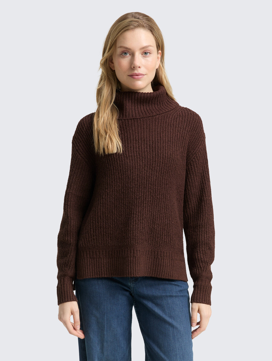 locker geschnittener rollkragenpullover