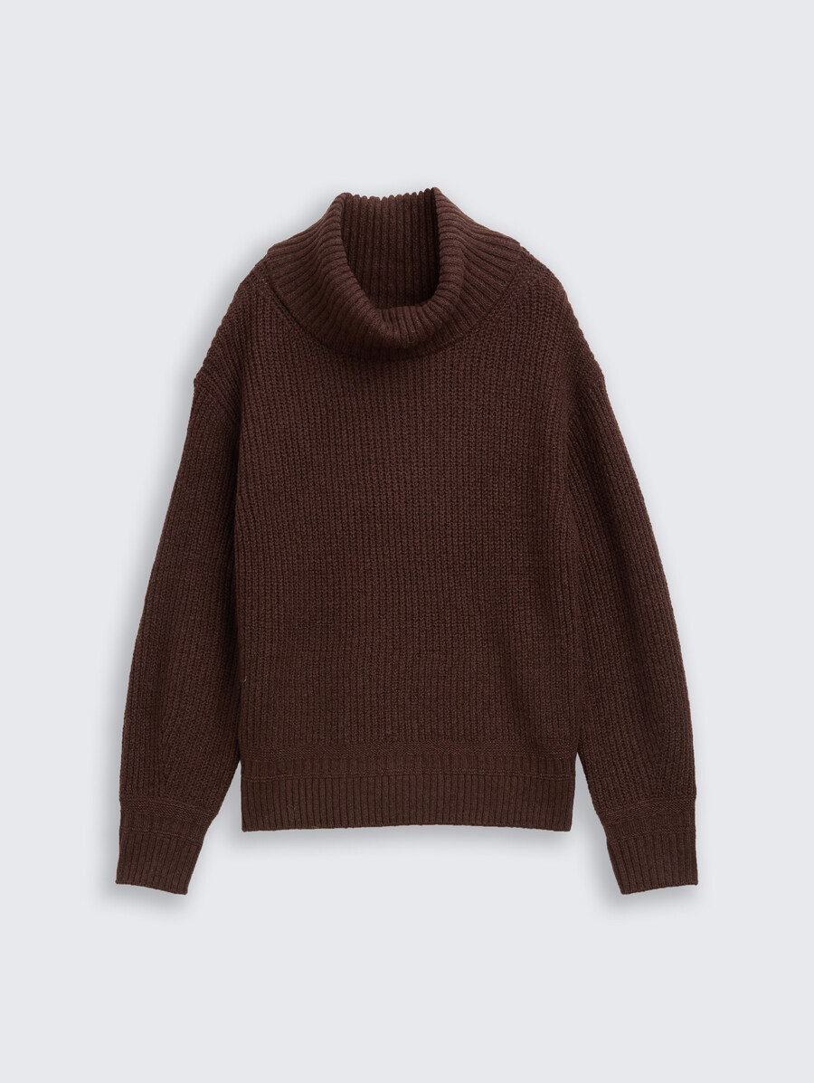 locker geschnittener rollkragenpullover