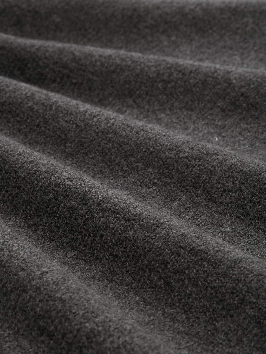 lässiger strickpullover mit stehkragen
