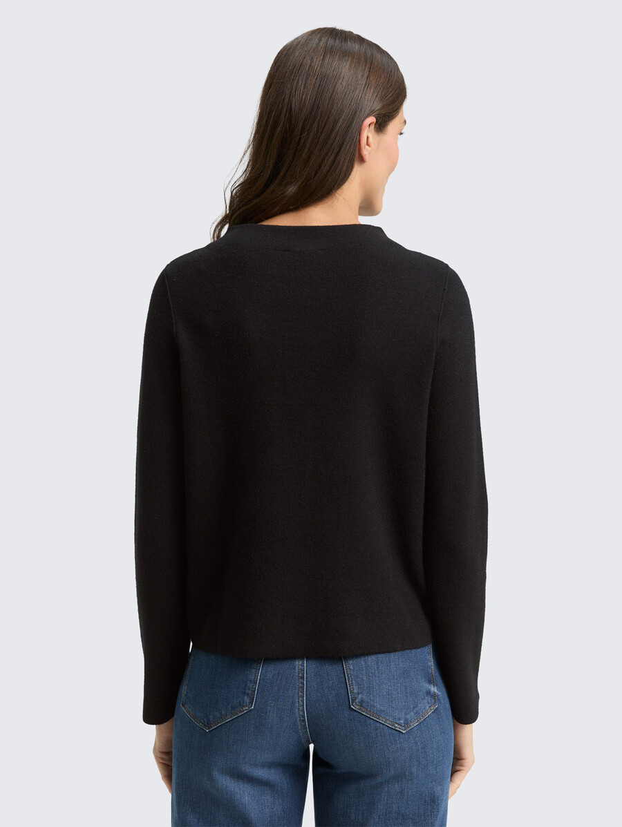 kurzer strickpullover mit stehkragen