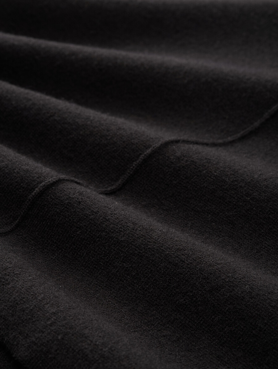 kurzer strickpullover mit stehkragen