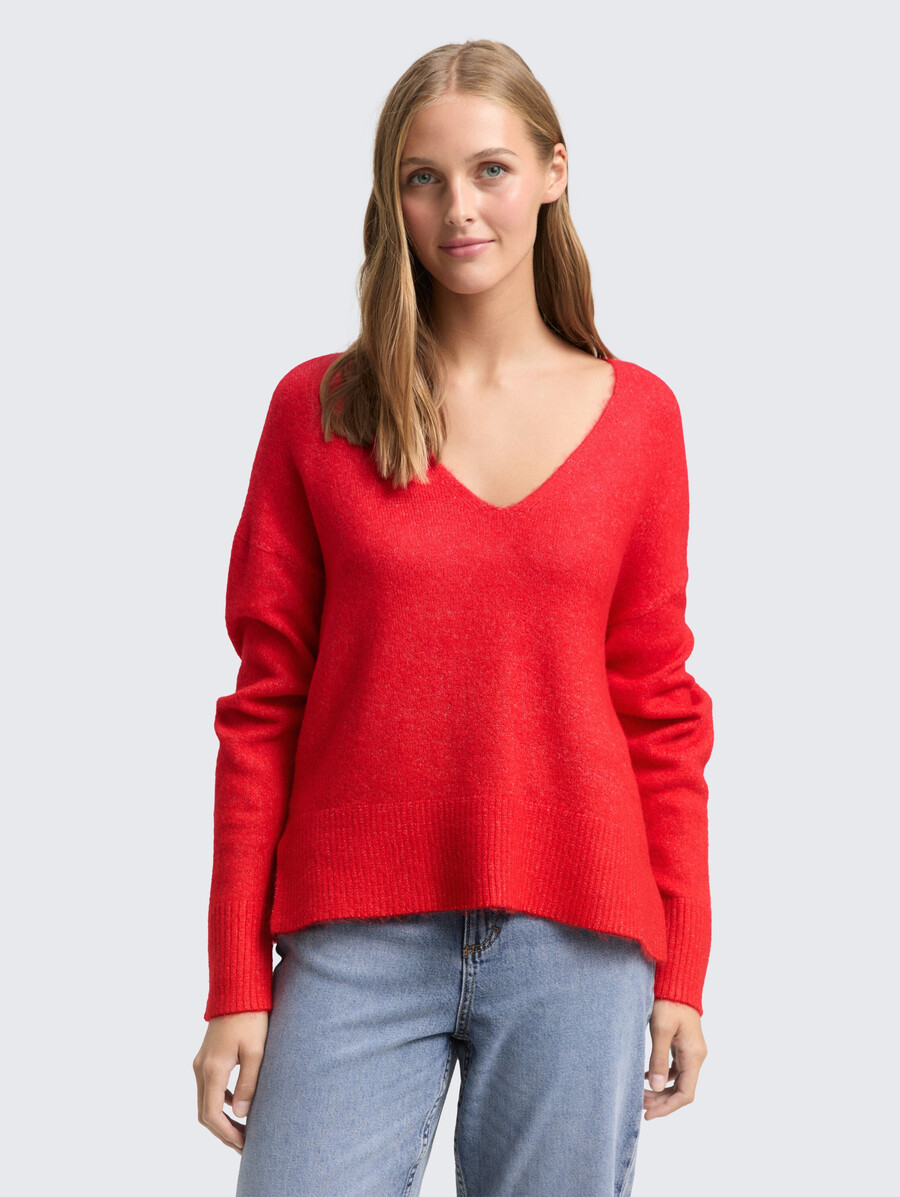 lässig geschnittener strickpullover mit v-ausschnitt