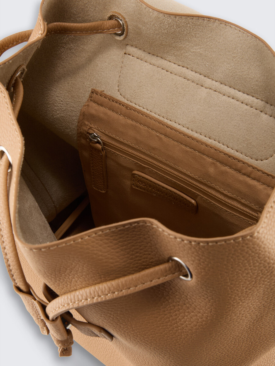 ttfilipa m rucksack mit klappe und magnetverschluss