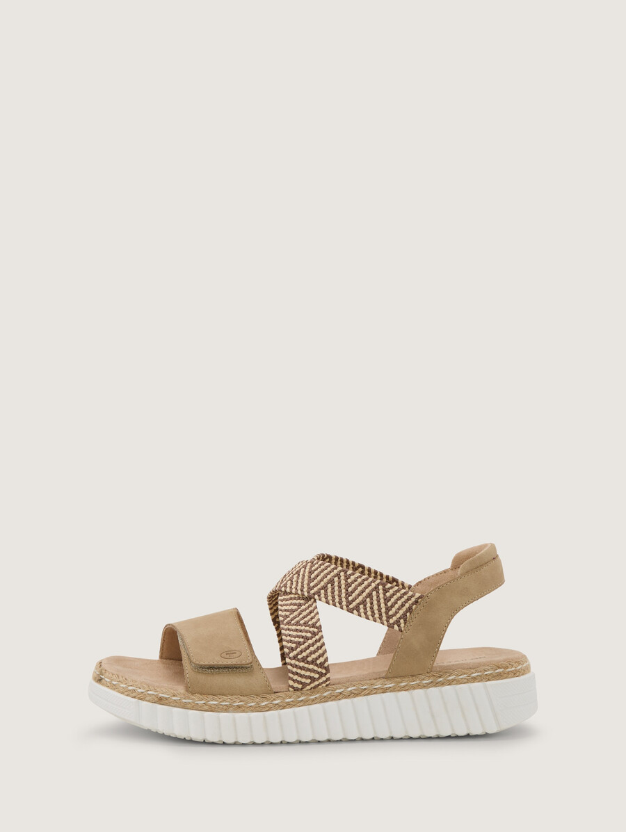 sandalen mit geflochtenen details