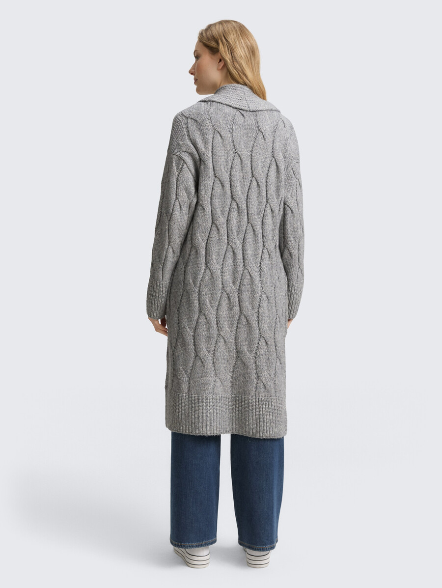 locker geschnittene strickjacke mit zopfmuster