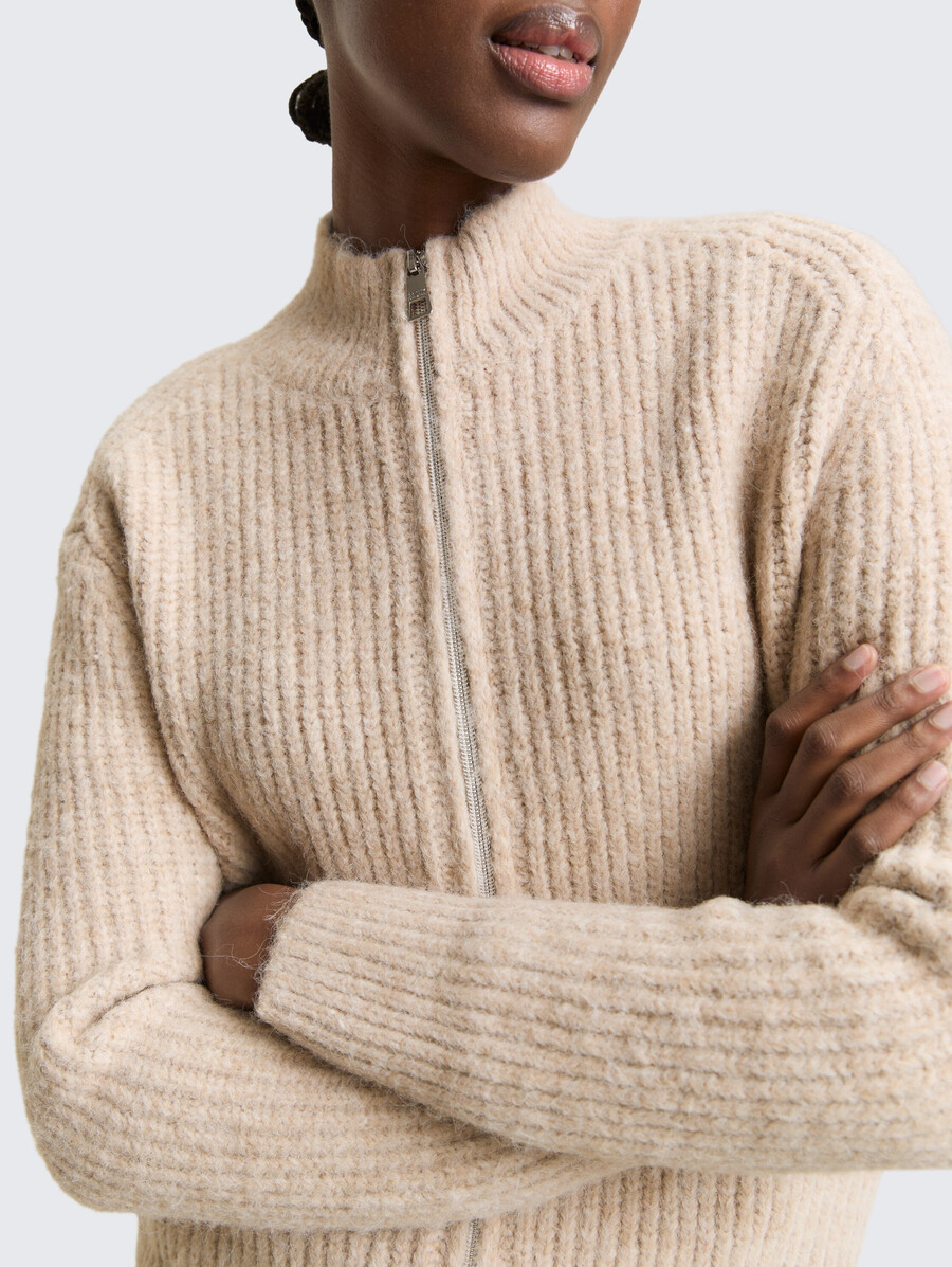 strickjacke mit reißverschluss